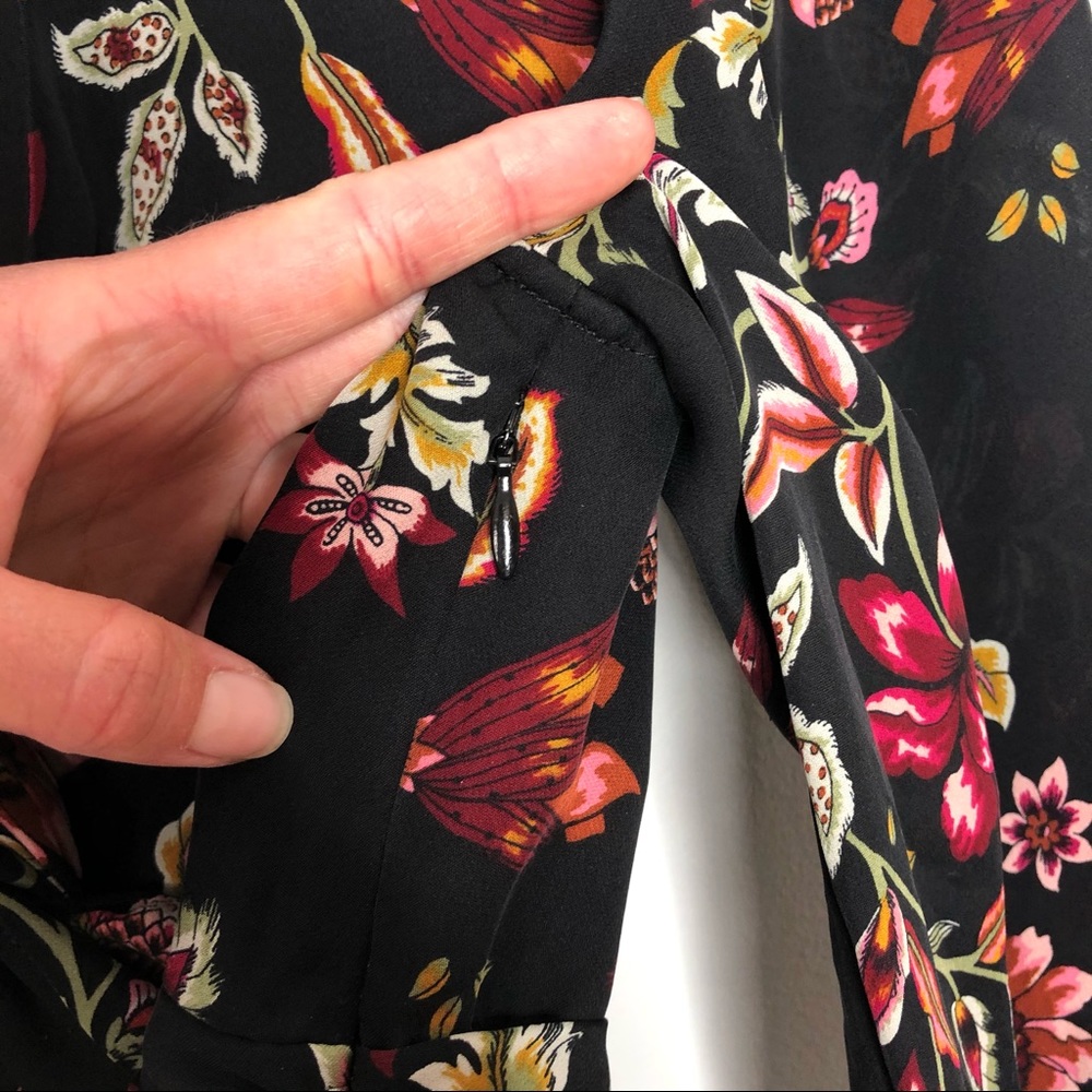 A.L.C. | Logan Floral Silk Blouse Black/Terracotta - Picture 4 of 7